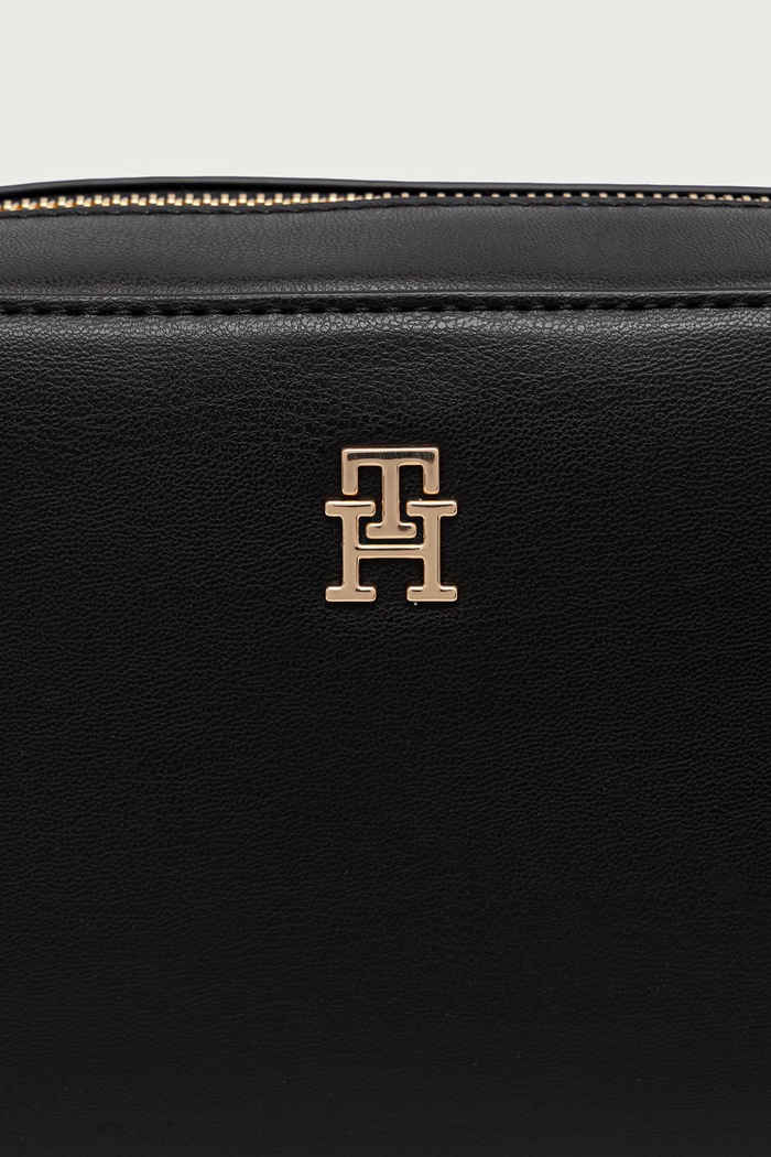 Tommy Hilfiger χιαστί γυναικεία από απομίμηση δέρματος μαύρο AW0AW19060
