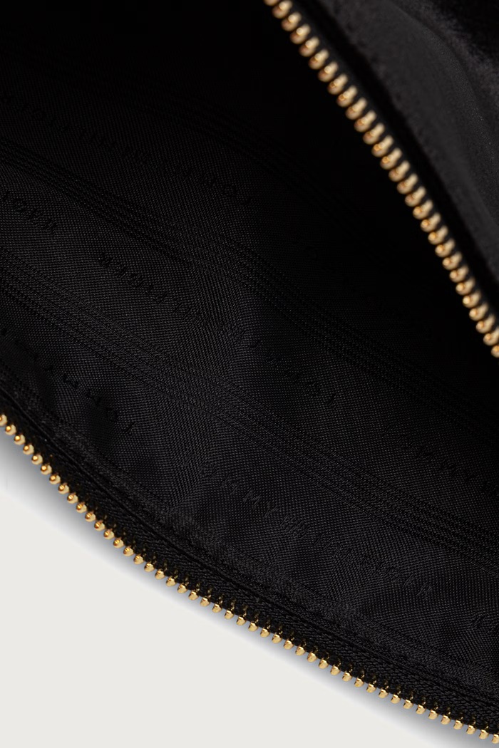 Klasična torbica ženska velur Tommy Hilfiger črna AW0AW19058