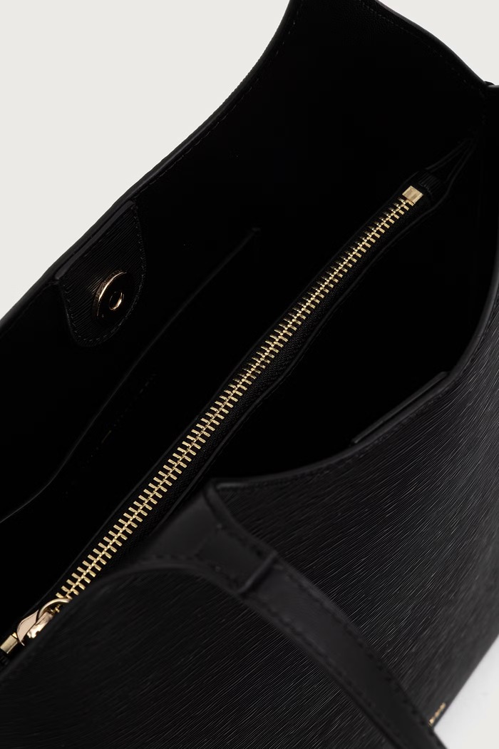 Tote torba ženska iz umetnega usnja Tommy Hilfiger črna AW0AW19040