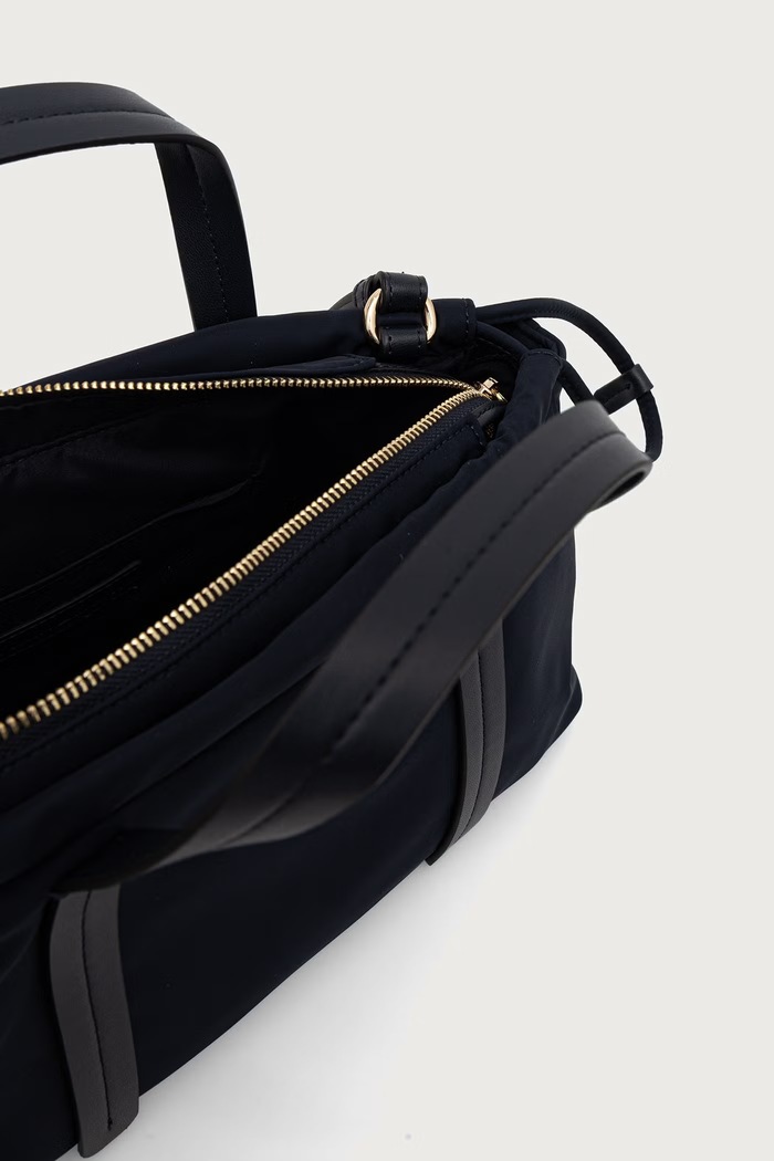 Torebka crossbody damska Tommy Hilfiger granatowy AW0AW18993