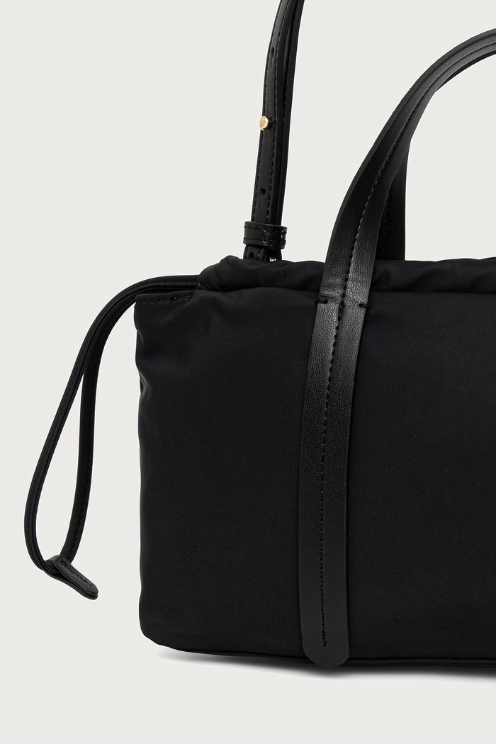 Accessori Tommy Hilfiger Borsa a tracollo da donna AW0AW18993 nero