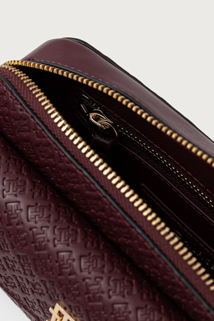 Crossbody kabelka dámska Tommy Hilfiger burgundské AW0AW18922