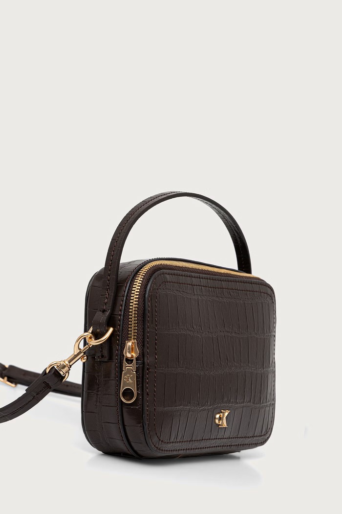 Calvin Klein Kabelka dámska LV04F3905G hnedá AW26