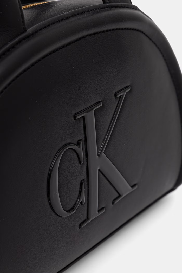 Calvin Klein crossbody torbica ženska iz umetnega usnja črna LV04F3895G