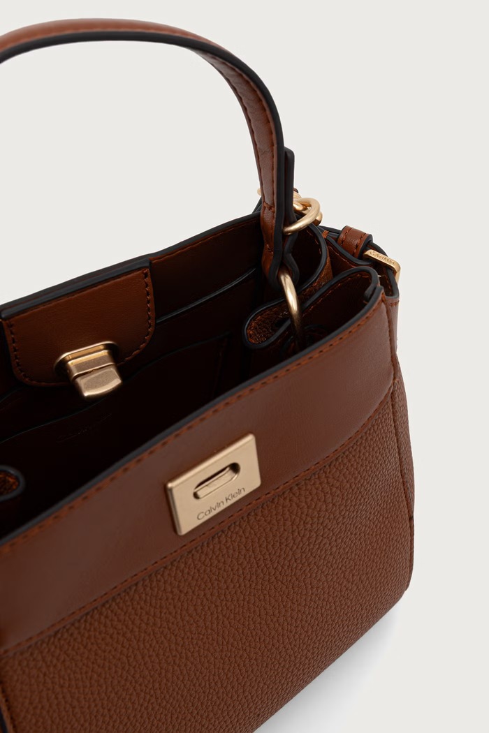 Γυναικεία από απομίμηση δέρματος Calvin Klein καφέ LV04F3885G