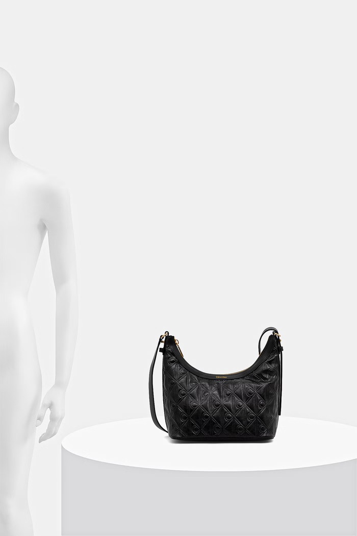 Calvin Klein torebka damska z imitacji skóry LV04F3874G czarny