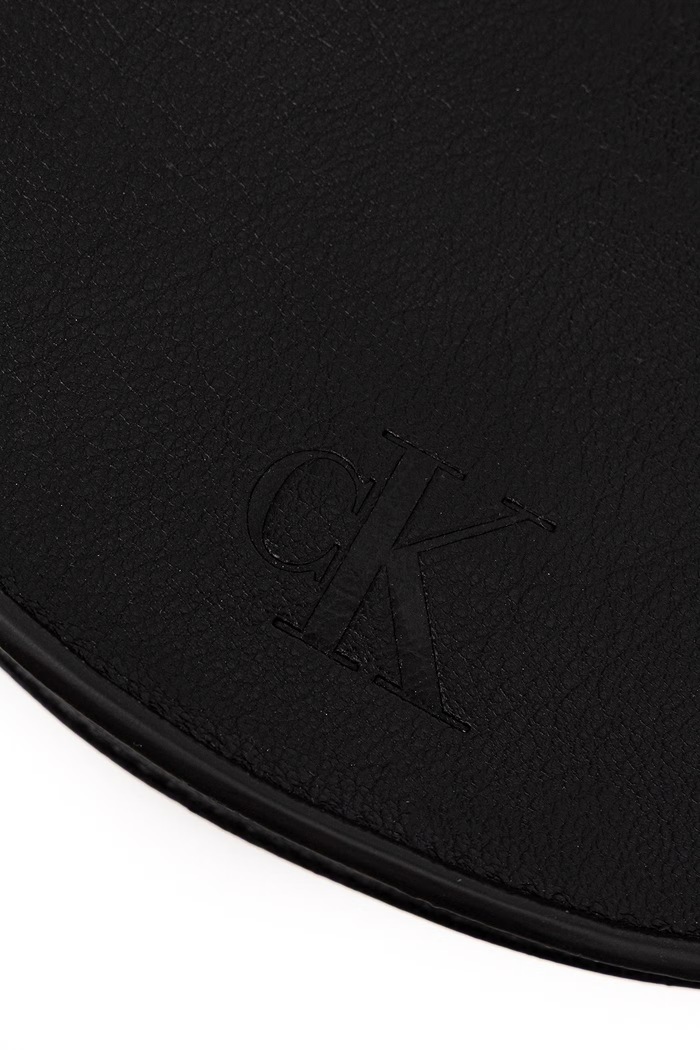 Τσάντα hobo γυναικεία από απομίμηση δέρματος Calvin Klein LV04F3872G μαύρο
