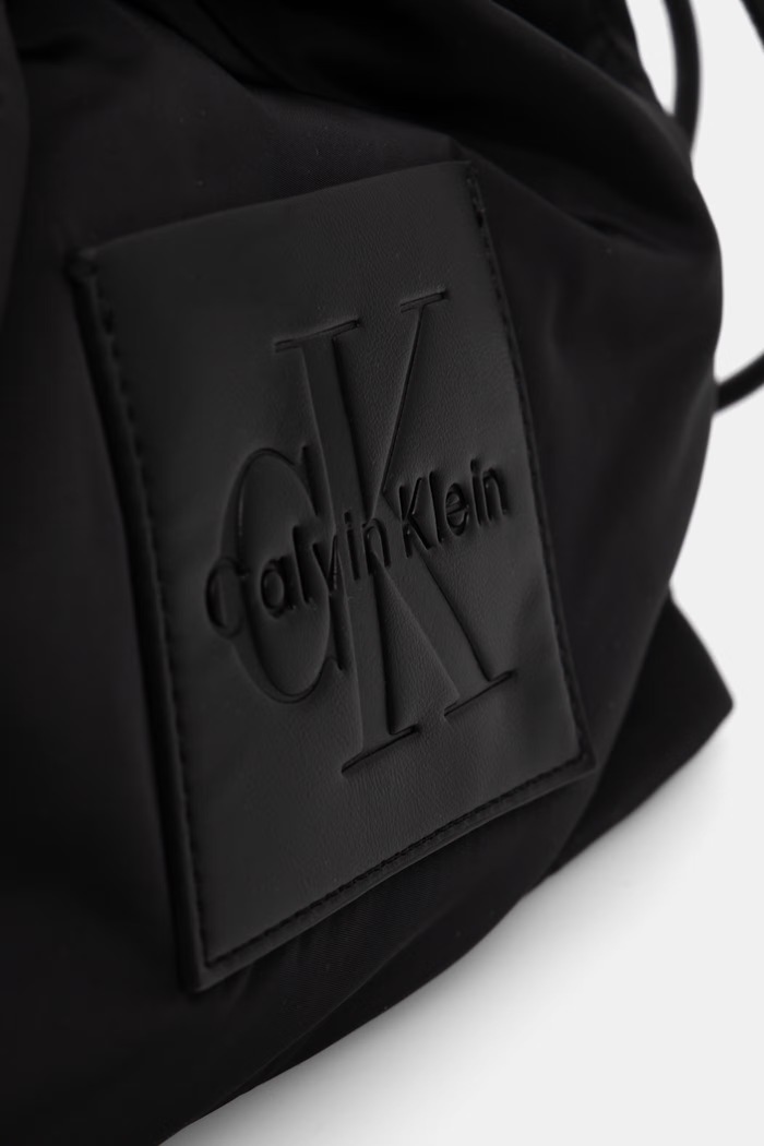 Calvin Klein torebka crossbody damska czarny LV04F3871G