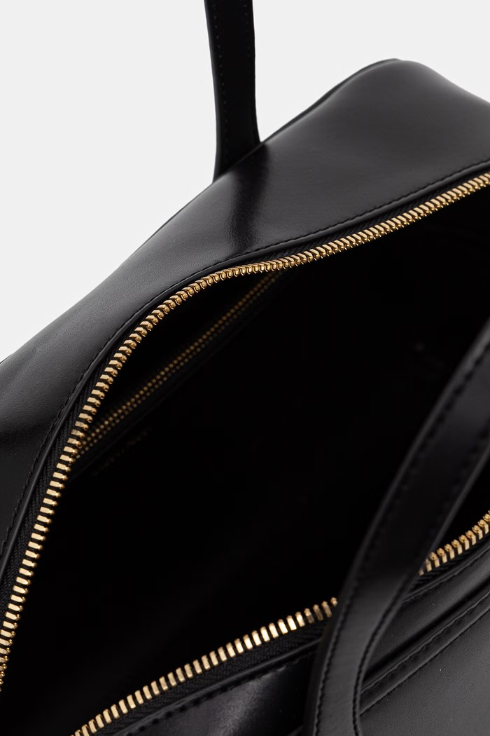 Calvin Klein torebka crossbody damska z imitacji skóry LV04F3610G czarny