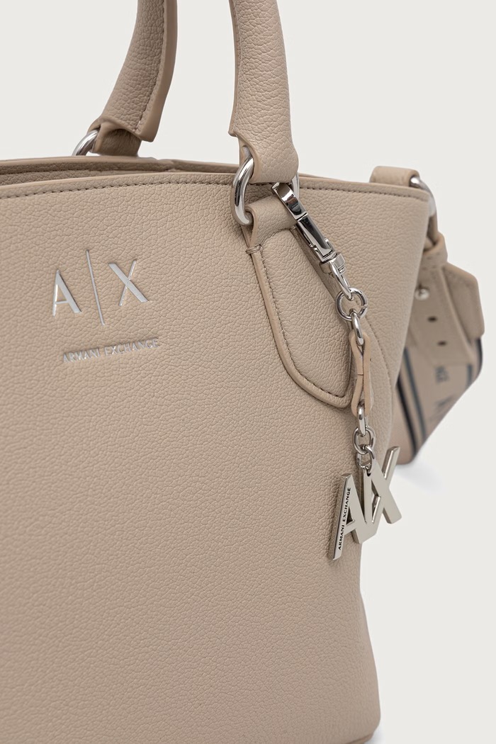 Armani Exchange shopper torba ženska iz umetnega usnja bež XW003143.AF26569