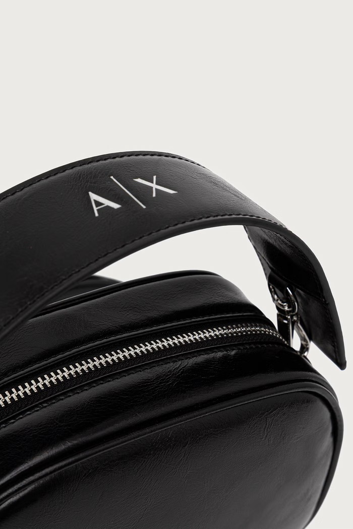 Crossbody kabelka dámska z imitácie kože Armani Exchange XW003130.AF26574 čierna