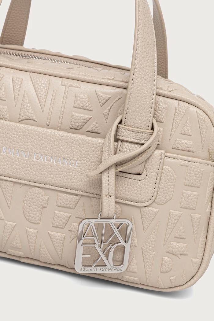 Armani Exchange baguette torbica za žene od imitacije kože bež XW002984.AF15774