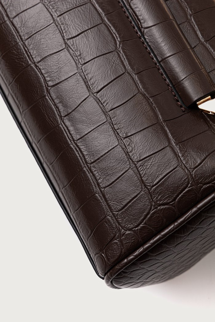 Torebka crossbody damska z imitacji skóry Sisley 6ITLWY06X brązowy