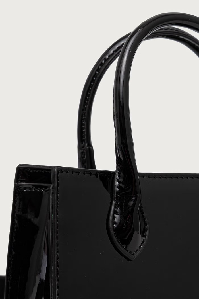 Torebka crossbody damska United Colors of Benetton 6IEBVY037 czarny