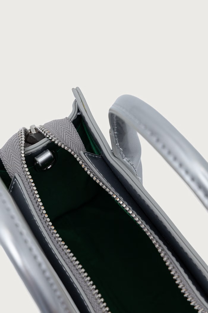 Torebka crossbody damska United Colors of Benetton srebrny 6IEBVY037