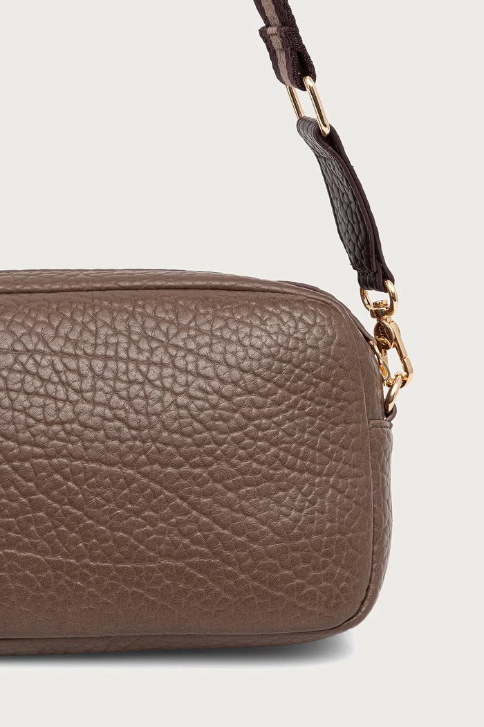 Akcesoria Liu Jo Torebka crossbody damska z imitacji skóry AF6048.E1146 brązowy