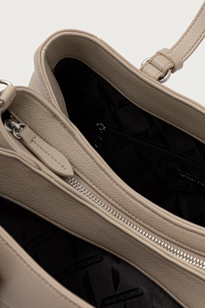Torebka damska z imitacji skóry Armani Exchange beżowy XW003035.AF26578