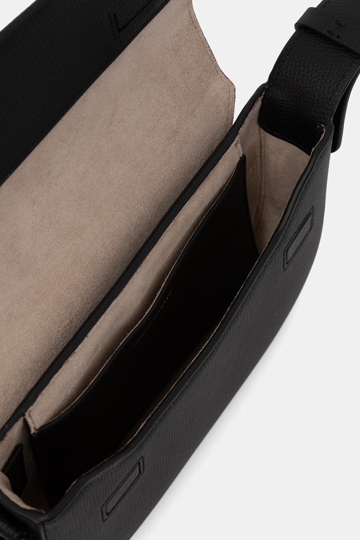 Emporio Armani чанта crossbody дамска от кожа EW005673.AF29459 черен