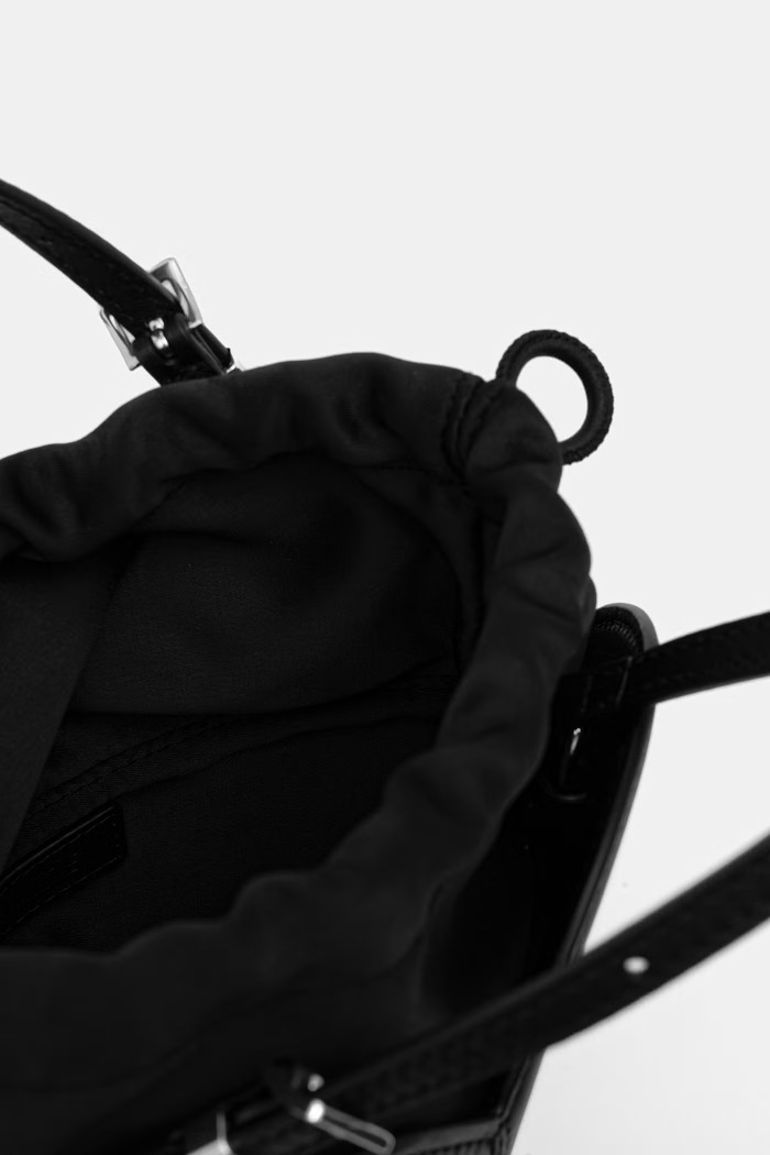 Rotate LEATHER HEART torebka crossbody damska skórzana 116999100 czarny