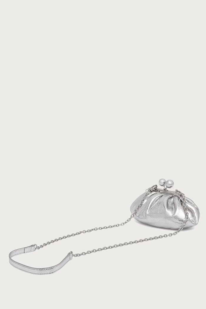 Dodatki Weekend Max Mara Crossbody torbica ženska usnjena WKABRUNO 2625516174600 srebrna
