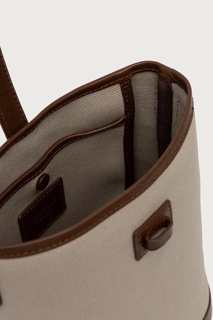 Torebka crossbody damska WKAVASAIO Weekend Max Mara beżowy 2625516034600