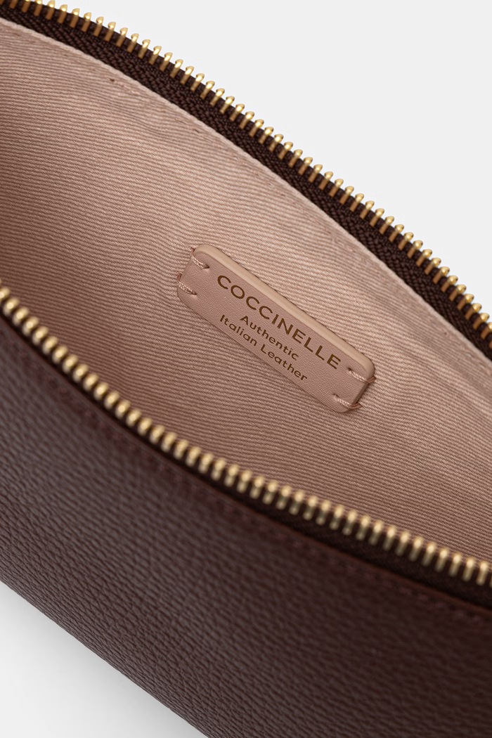 Torebka crossbody damska skórzana Coccinelle fioletowy E5.VG5.52.01.01