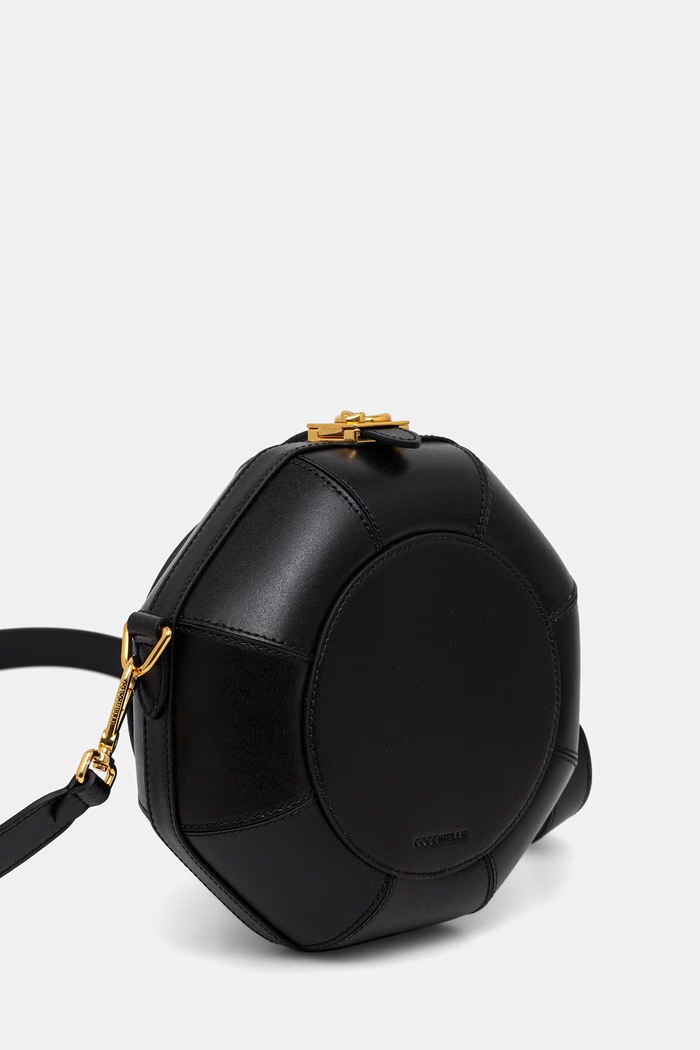 Coccinelle torebka crossbody damska skórzana E1.V25.15.01.01 czarny AW26