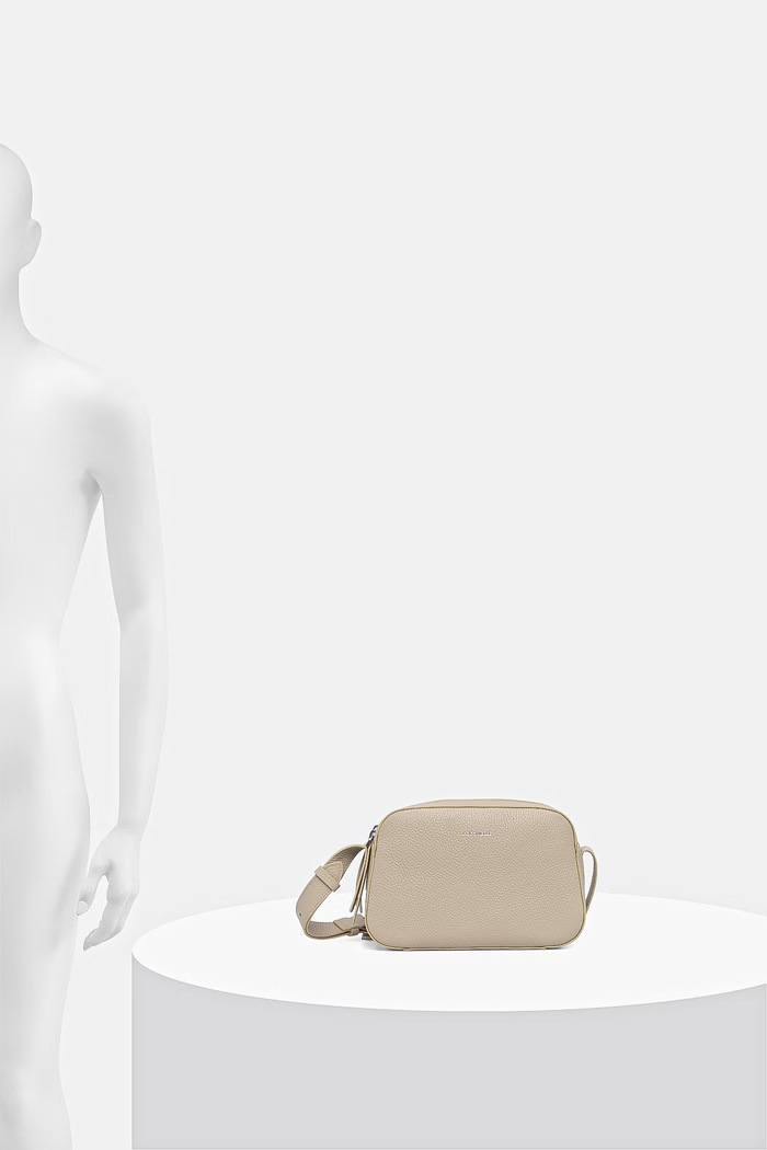 Coccinelle torebka crossbody damska skórzana E1.VGF.15.01.01 beżowy