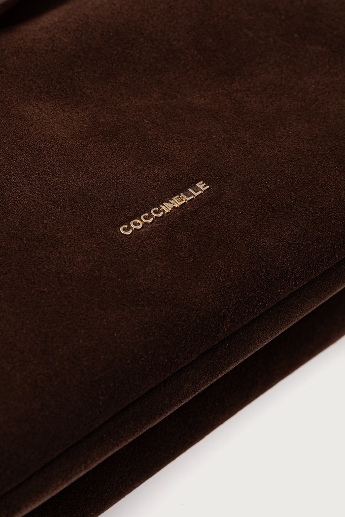 Чанта crossbody дамска от велур Coccinelle E1.VCL.18.02.01 кафяв