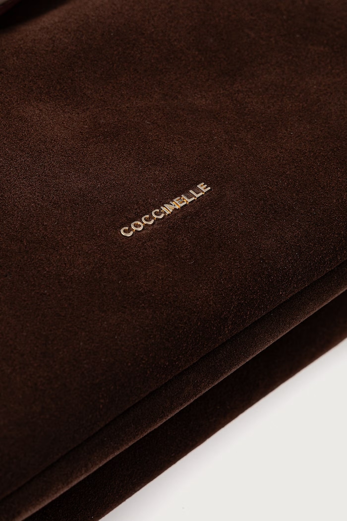 Чанта crossbody дамска от велур Coccinelle E1.VCL.18.02.01 кафяв