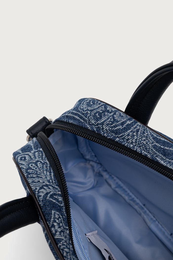 adidas Originals crossbody torba za žene traper Liberty London Square Bag KS6941 plava