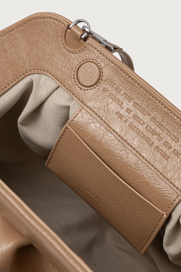 Torebka crossbody damska skórzana BIOS Themoire beżowy 262WTMB00.CVFL