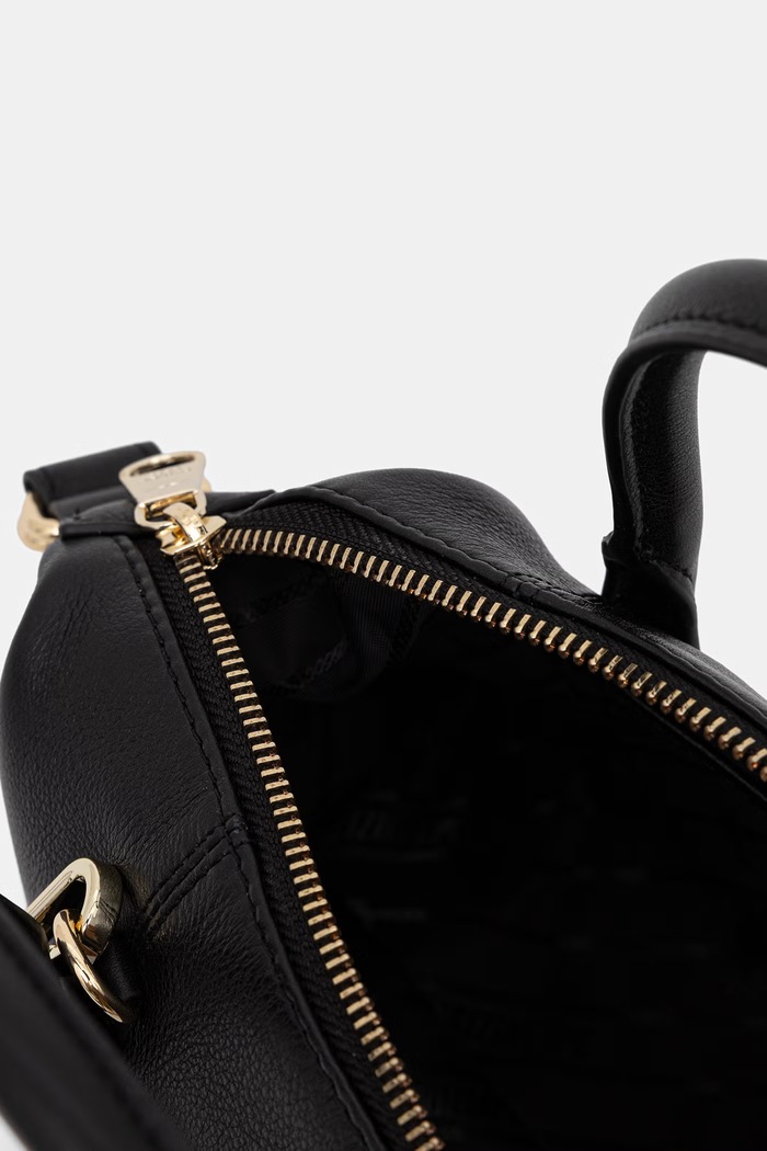 Patrizia Pepe torebka crossbody damska skórzana 8B0010.L162 czarny