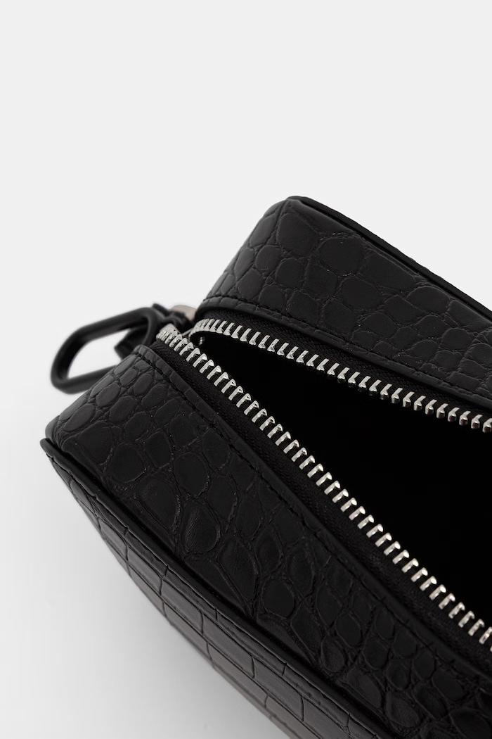 Karl Lagerfeld Jeans geantă crossbody pentru femei cu imitație de piele B3W30287 negru