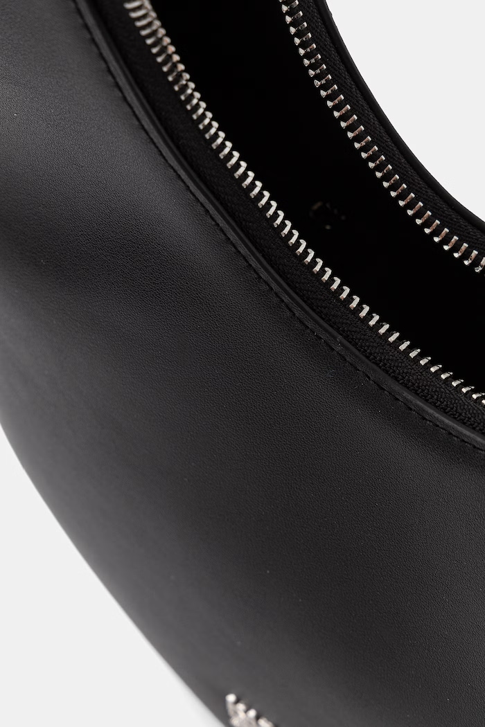 Karl Lagerfeld Jeans torebka hobo damska skórzana B3W30151 czarny