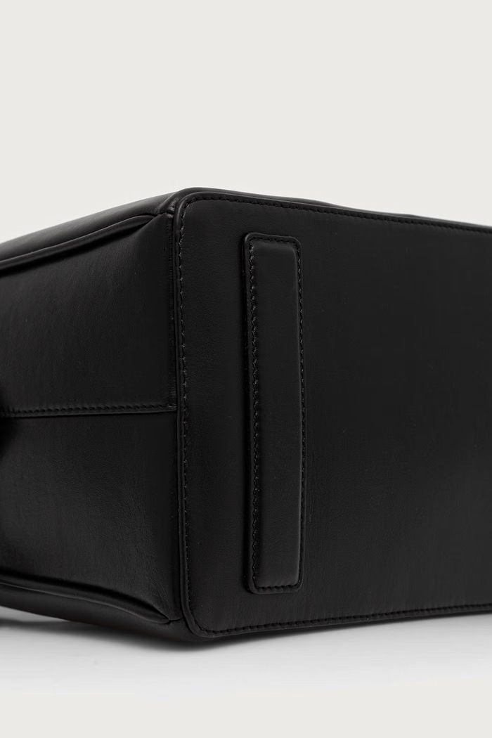 Paloma torebka shopper damska skórzana A.P.C. czarny PXCBS.F67066