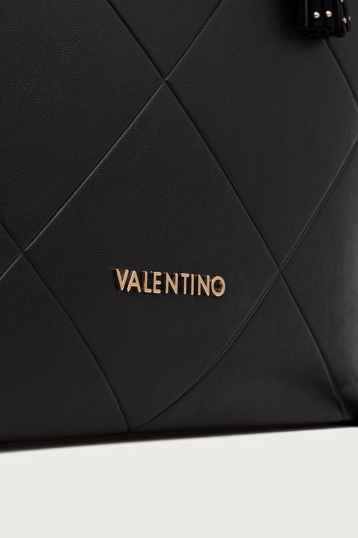 Torebka shopper damska z imitacji skóry ASTRID Valentino Bags czarny VBSAD201