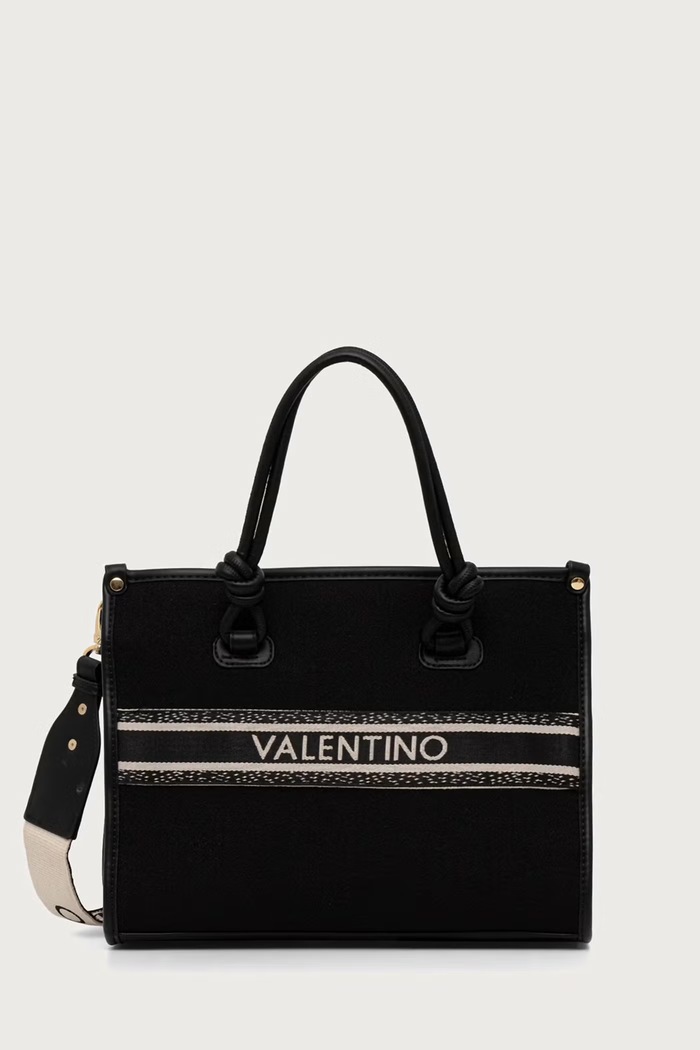 Valentino Bags Torebka crossbody damska WINTER AELLA czarny VBSABG04