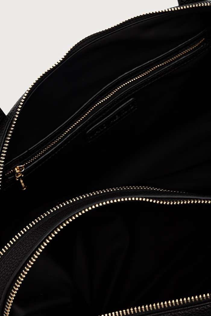 Torebka damska z imitacji skóry THAOE RE Valentino Bags czarny VBSA5M01