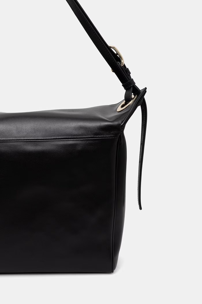 Akcesoria Furla torebka tote damska skórzana WB02110.BX4184.O6000 czarny