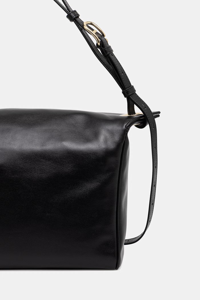 Akcesoria Furla torebka damska skórzana WB02019.BX4184.O6000 czarny