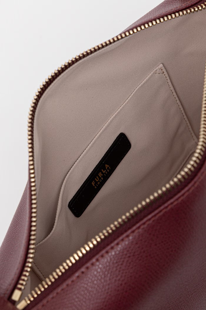 Furla torebka crossbody damska skórzana WE00877.A.0023.4908S bordowy