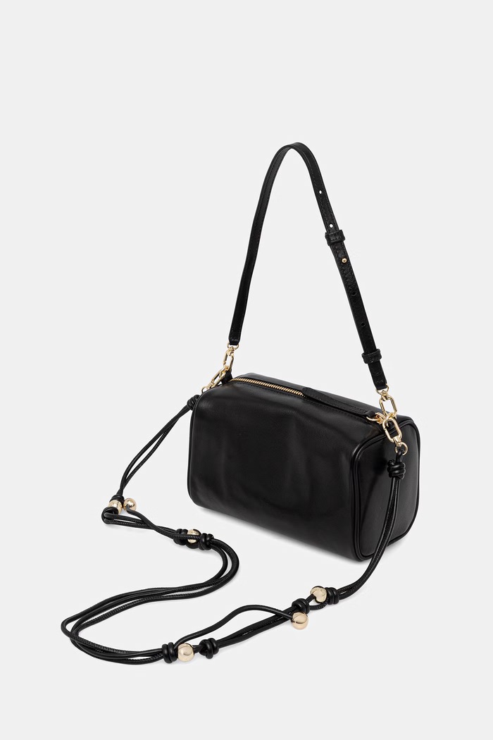 Akcesoria Furla torebka crossbody damska skórzana WE00922.BX2269.O6000 czarny