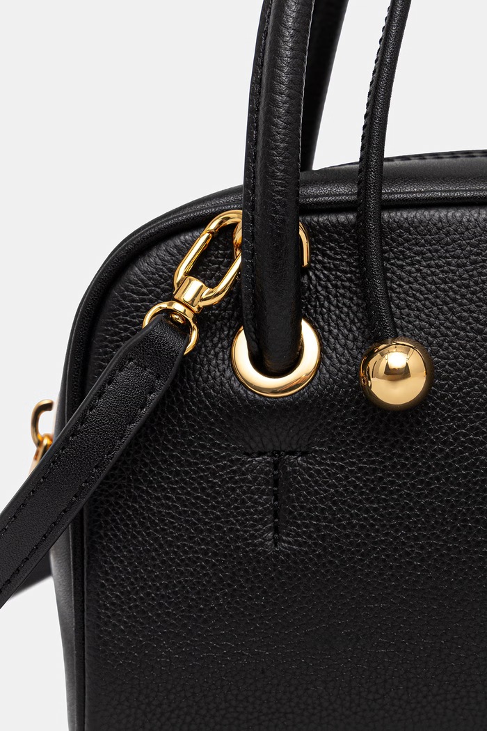 Furla torebka crossbody damska skórzana czarny WE00915.BX4573.O6000