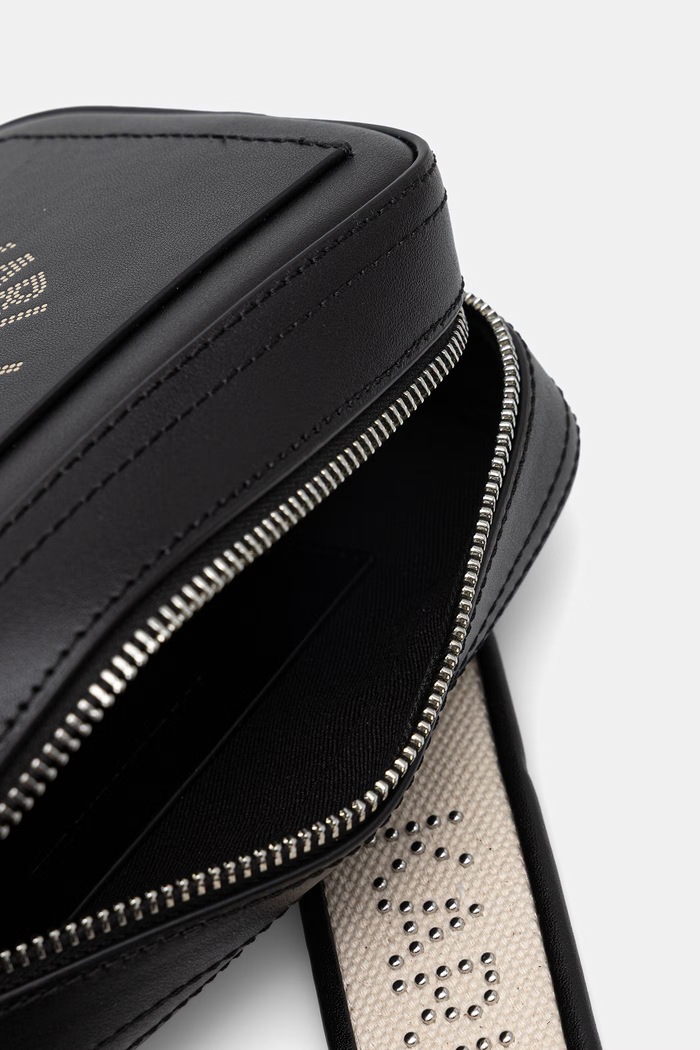 Karl Lagerfeld geantă crossbody pentru femei din piele B3W30088 negru