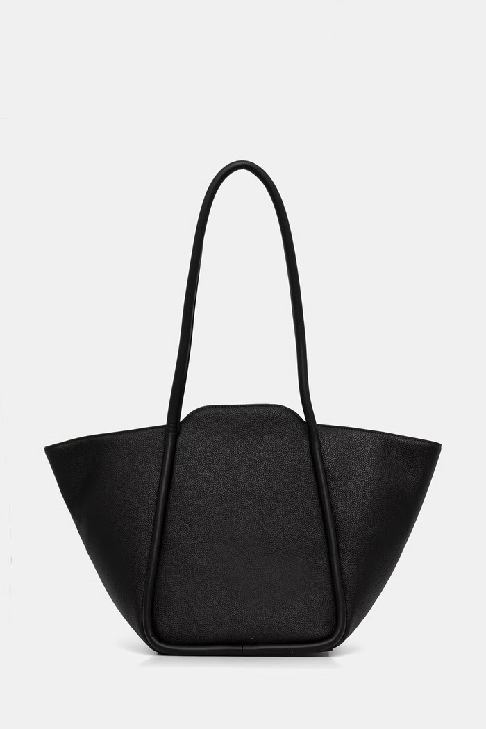 Doplnky Karl Lagerfeld kabelka typu tote dámska z imitácie kože IKON B3W30116 čierna