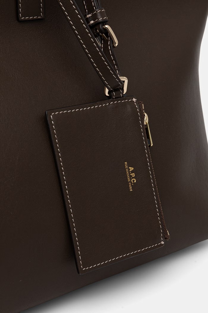 Akcesoria A.P.C. torebka shopper damska skórzana le drummer PXCEO.F67057 brązowy