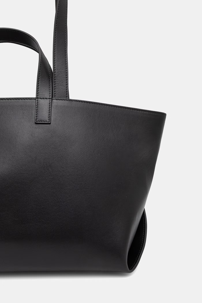 Akcesoria A.P.C. torebka shopper damska skórzana le drummer PXCEN.F67057 czarny
