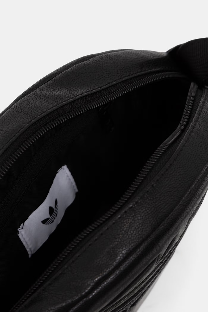 adidas Originals klasična ženska torbica iz umetnega usnja Trefoil KR1602 črna
