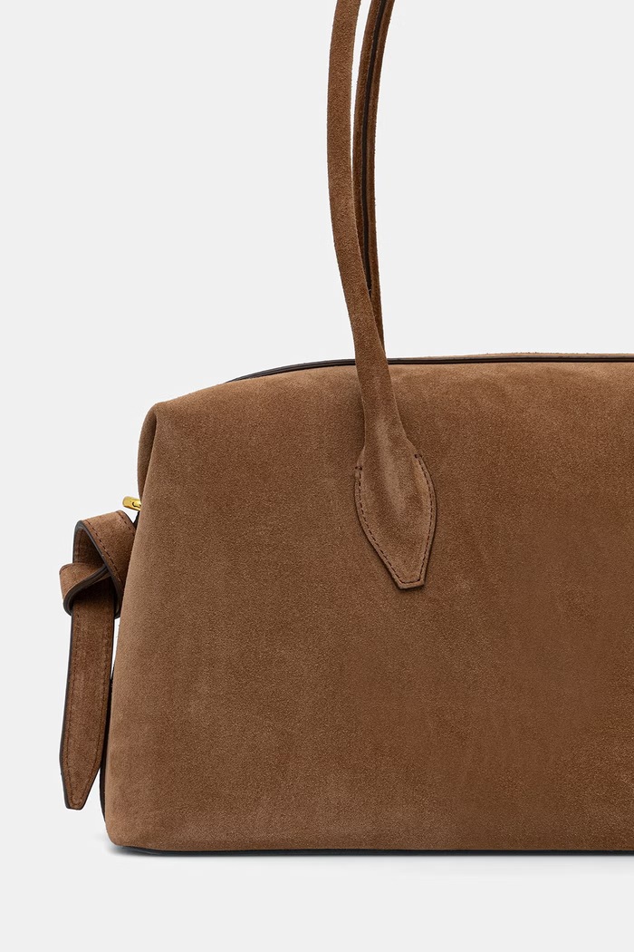 Akcesoria Yuzefi torebka damska zamszowa BRIOCHE DUFFLE YUZPF25.HB.BD.S015 brązowy